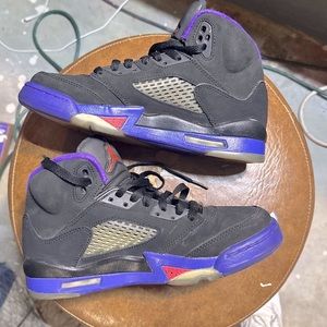 Air Jordan retro 5 raptors